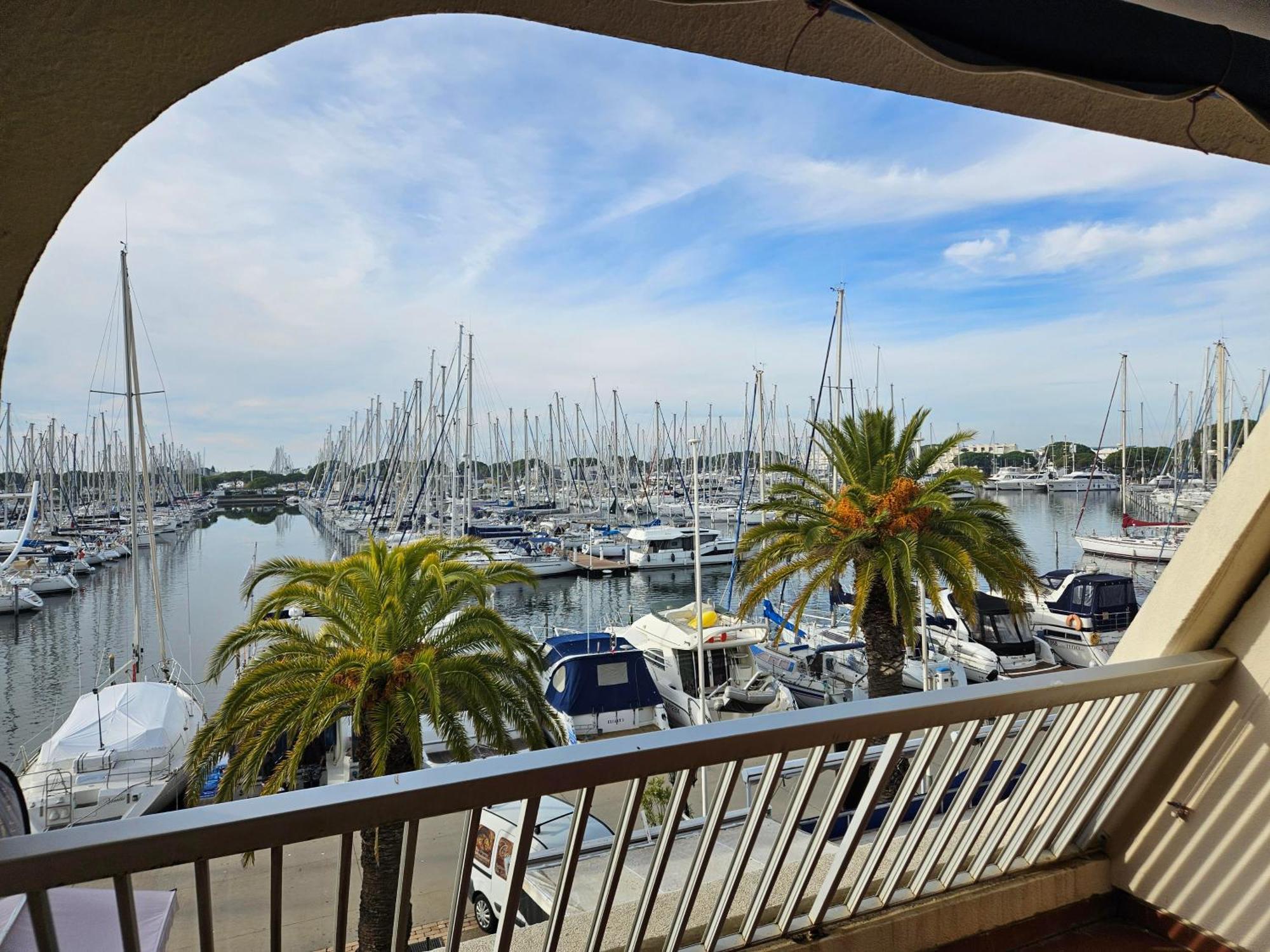 A Port Camargue- Du Roi Apartment *